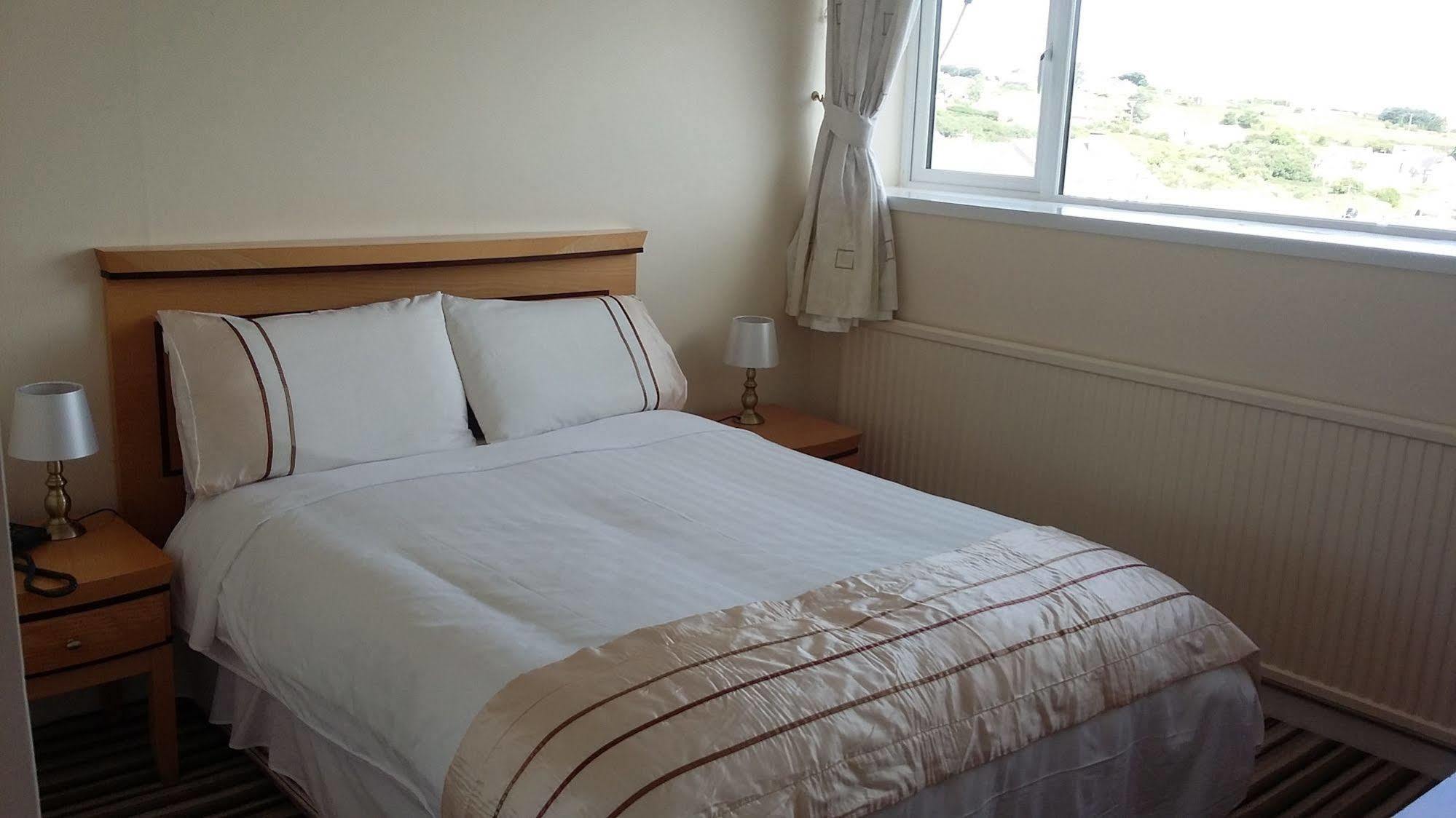 The Strand Hotel Ballyliffin Exteriér fotografie