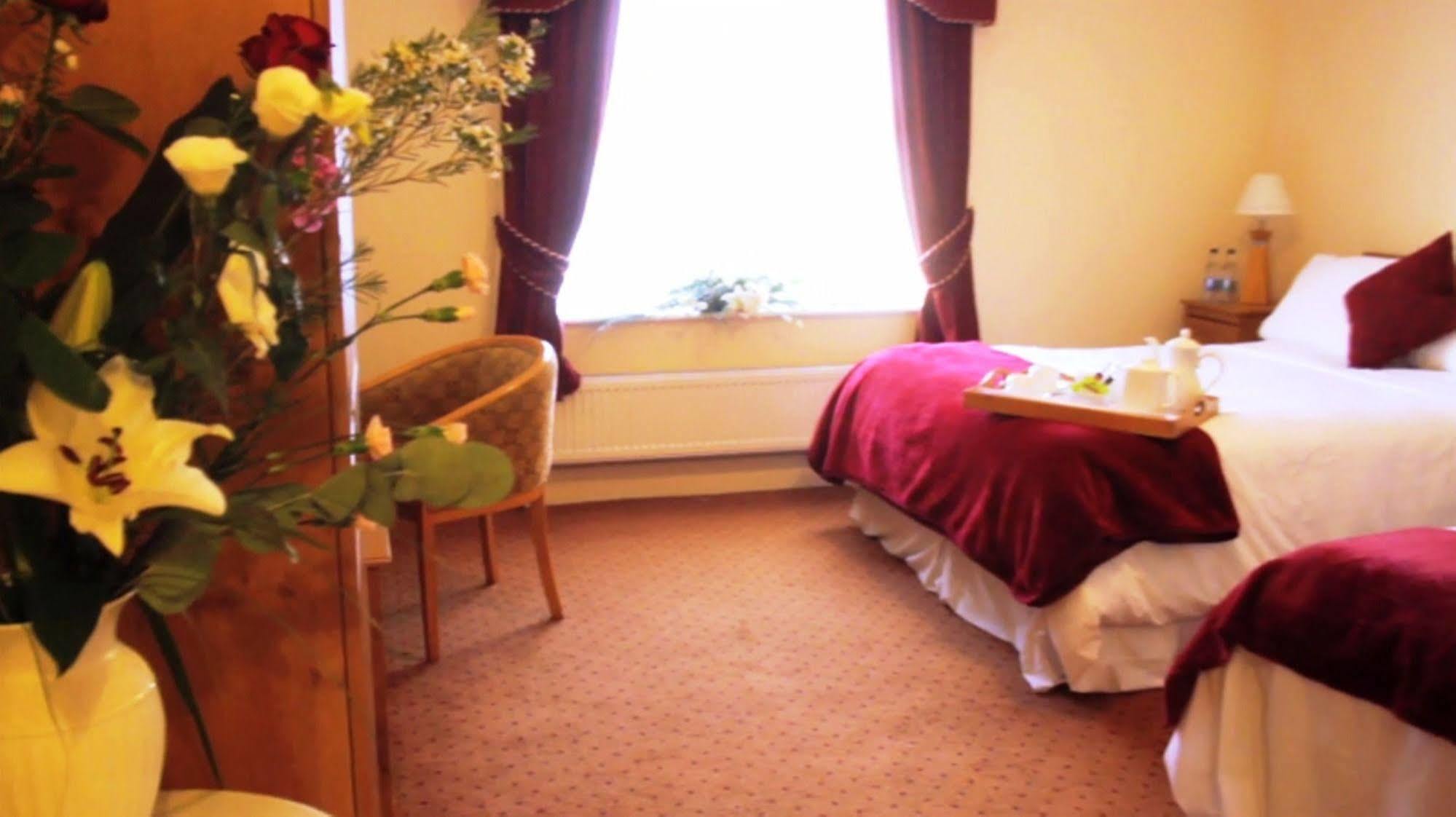 The Strand Hotel Ballyliffin Exteriér fotografie